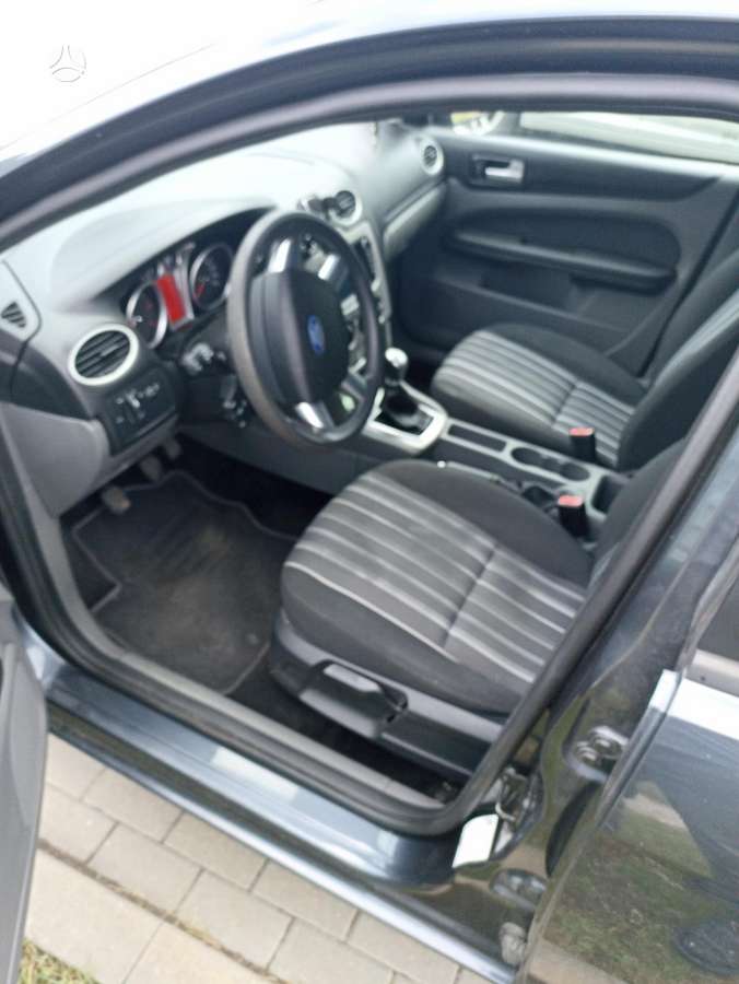 Ford Focus, 1.6 l., universalas