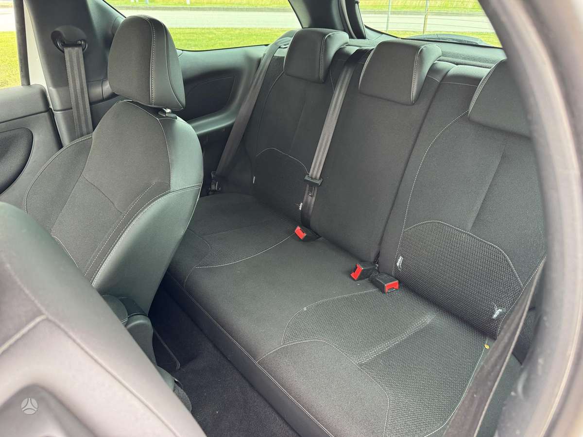 Citroen DS3, 1.2 l., hatchback