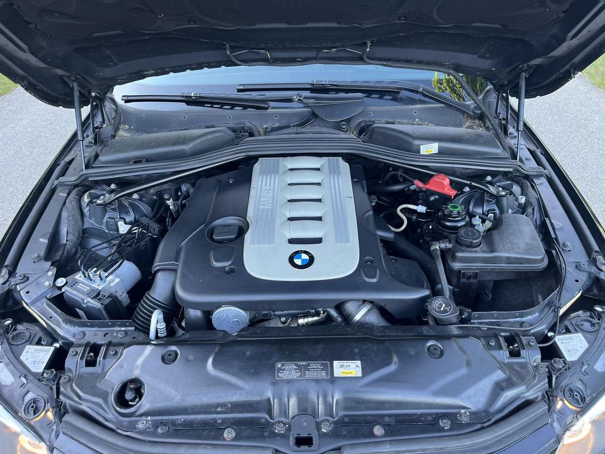 BMW 525, 3.0 l., Универсал