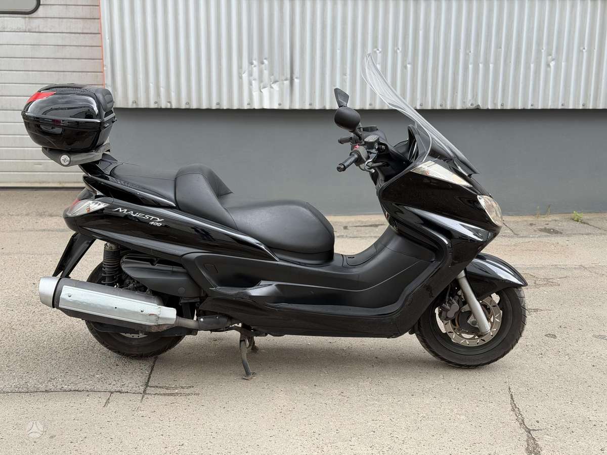 Yamaha Majesty 400cc, scooters / mopeds