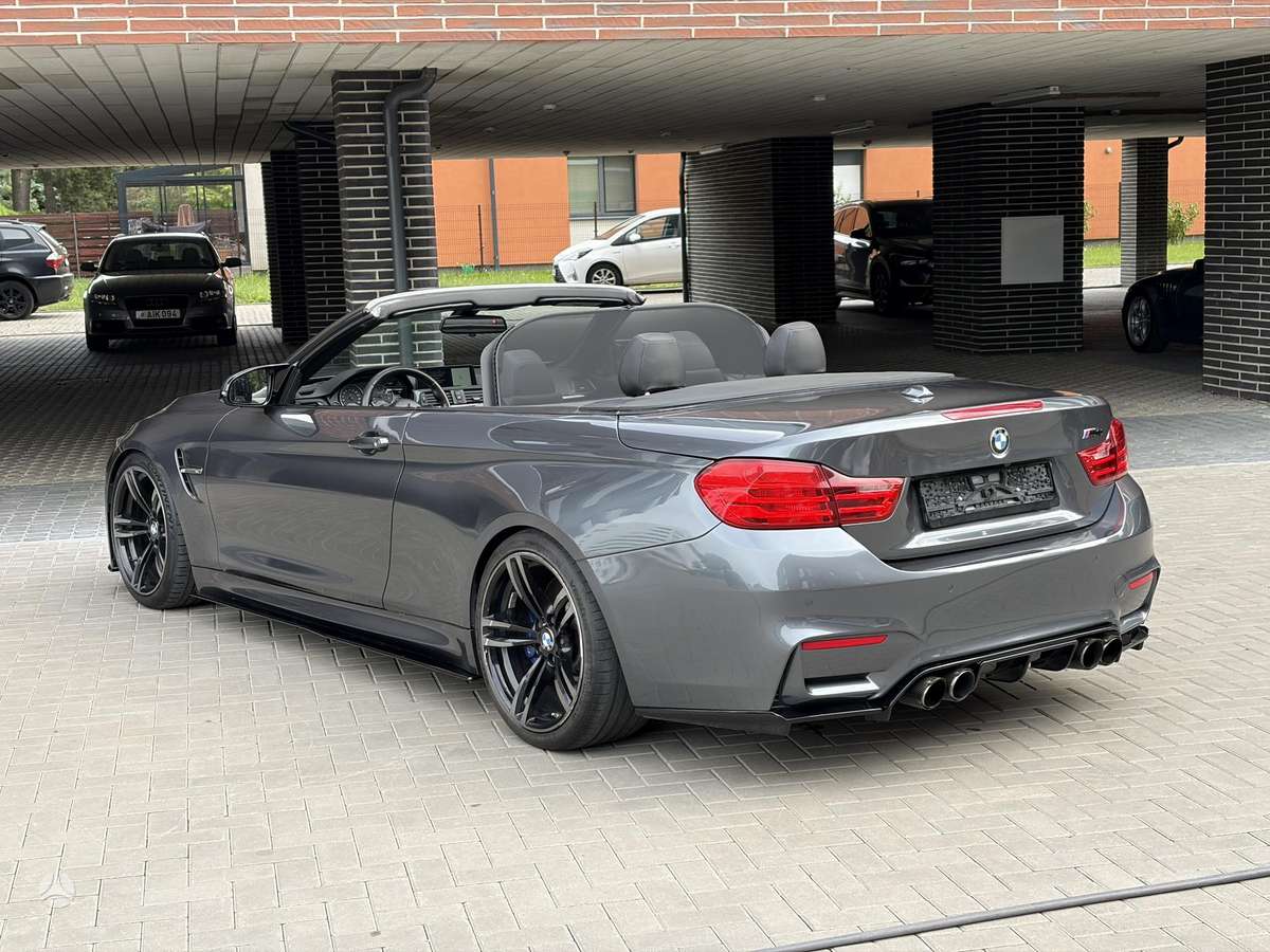 BMW M4, 3.0 l., convertible
