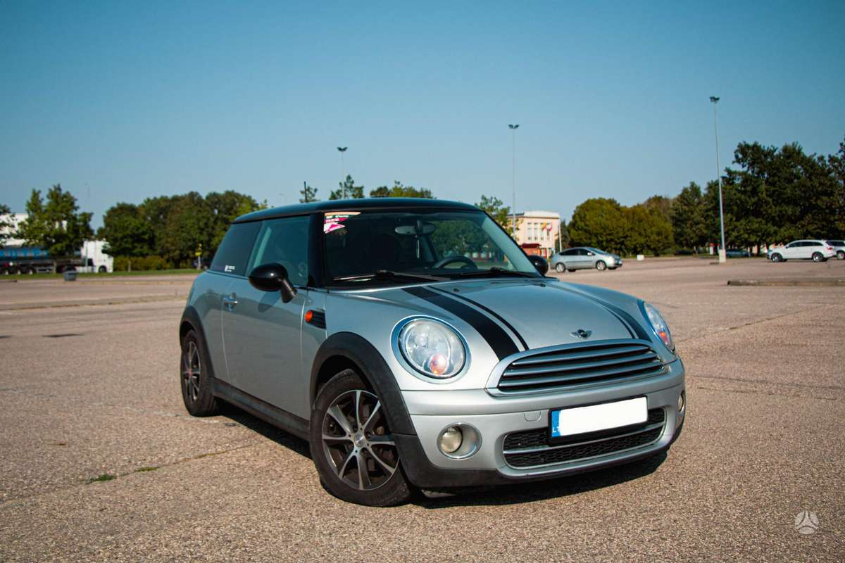 Mini Cooper, Хэтчбек