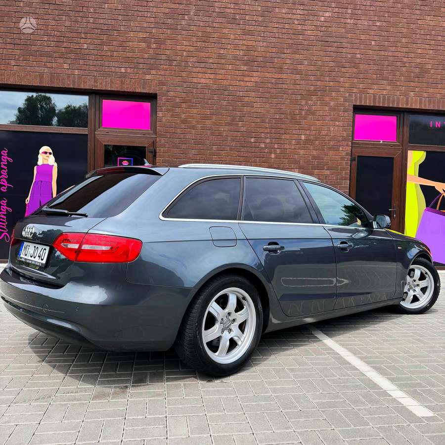 Audi A4, 2.0 l., Универсал