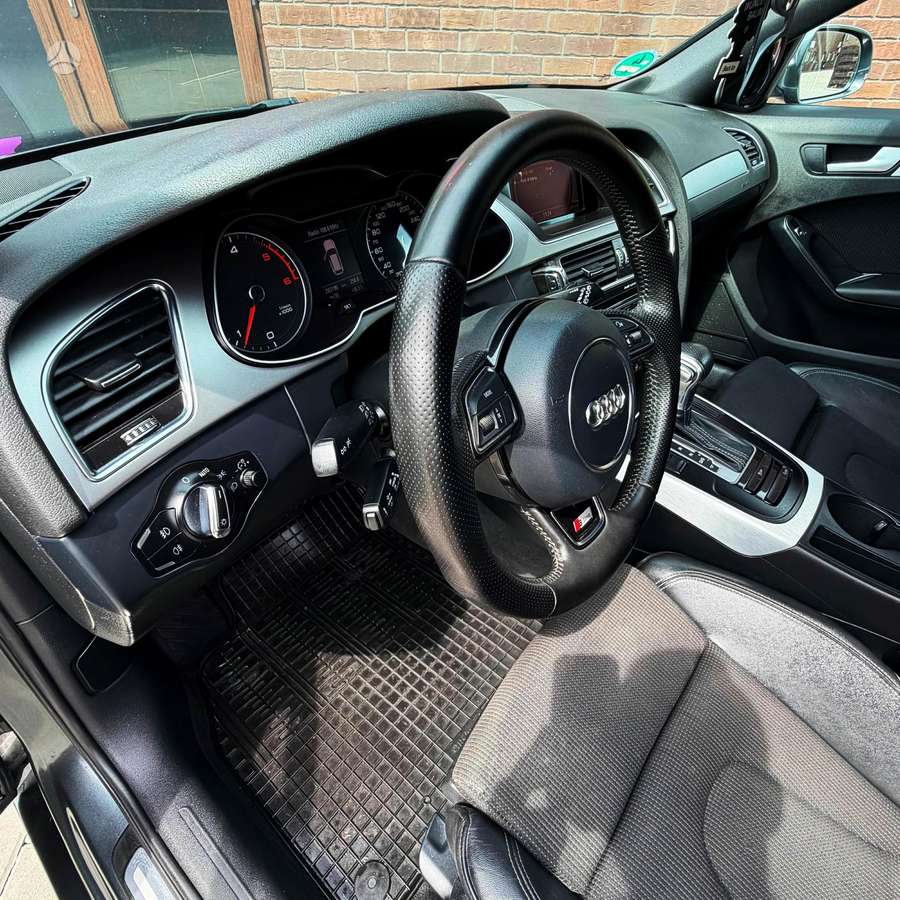 Audi A4, 2.0 l., Универсал