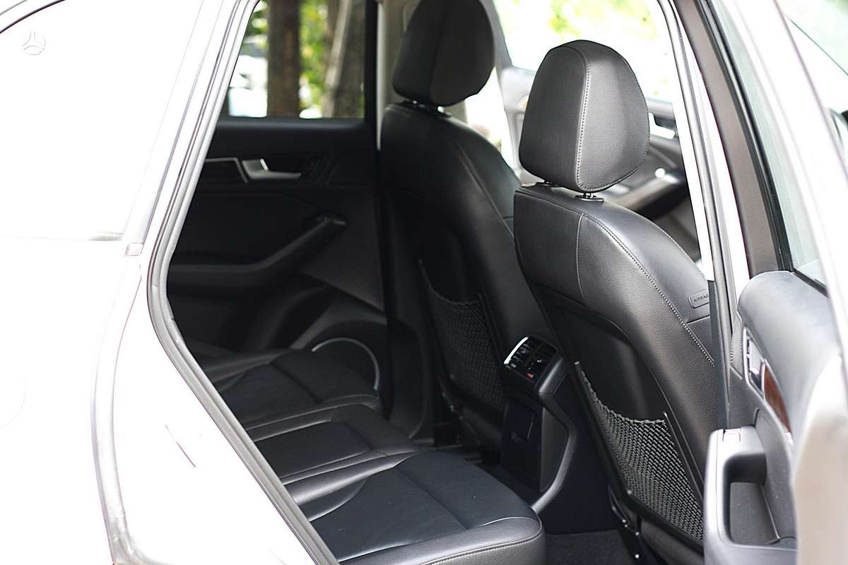 Audi Q5, 2.0 l., off-road / crossover