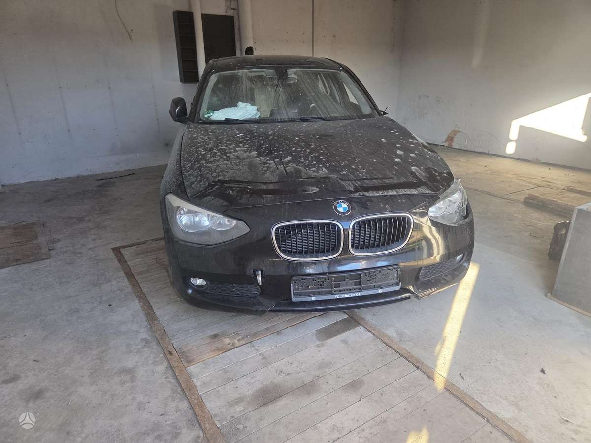 BMW 118
