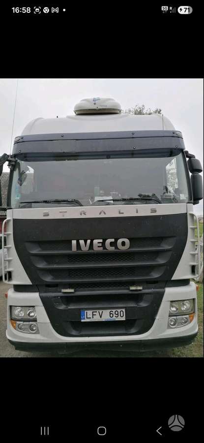 Iveco Stralis, 2 спальных места