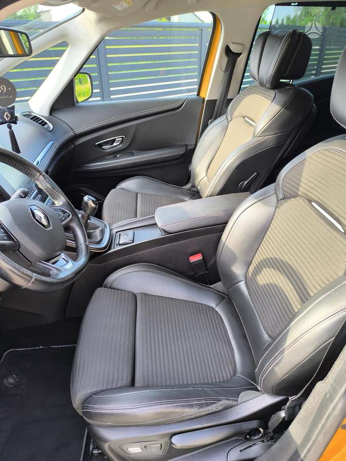 Renault Scenic, 1.5 l., Хэтчбек