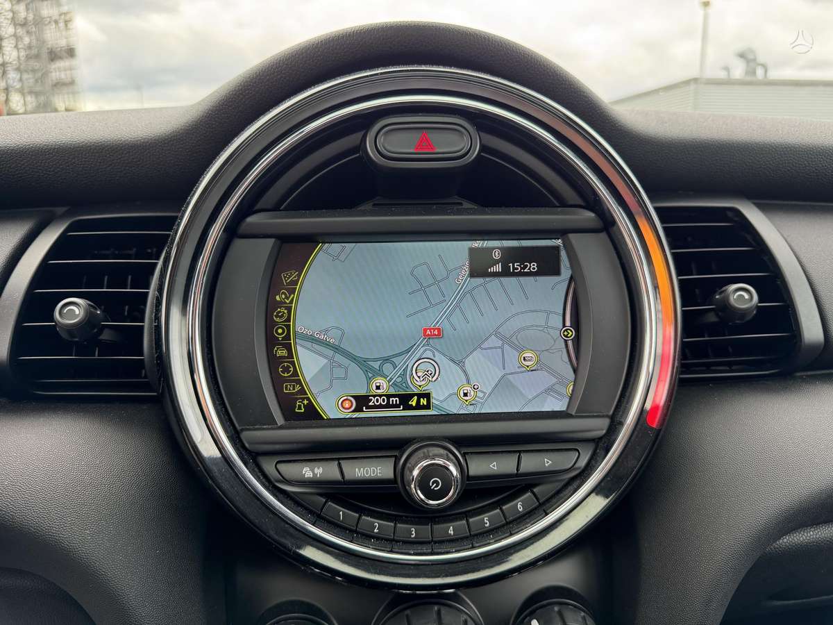 Mini Cooper, 1.2 l., hatchback
