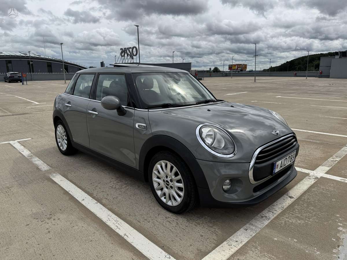 Mini Cooper, 1.2 l., hatchback