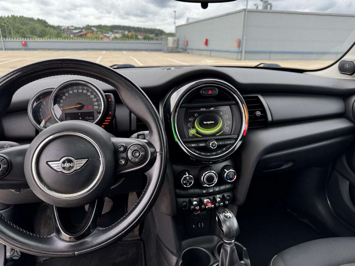 Mini Cooper, 1.2 l., Хэтчбек