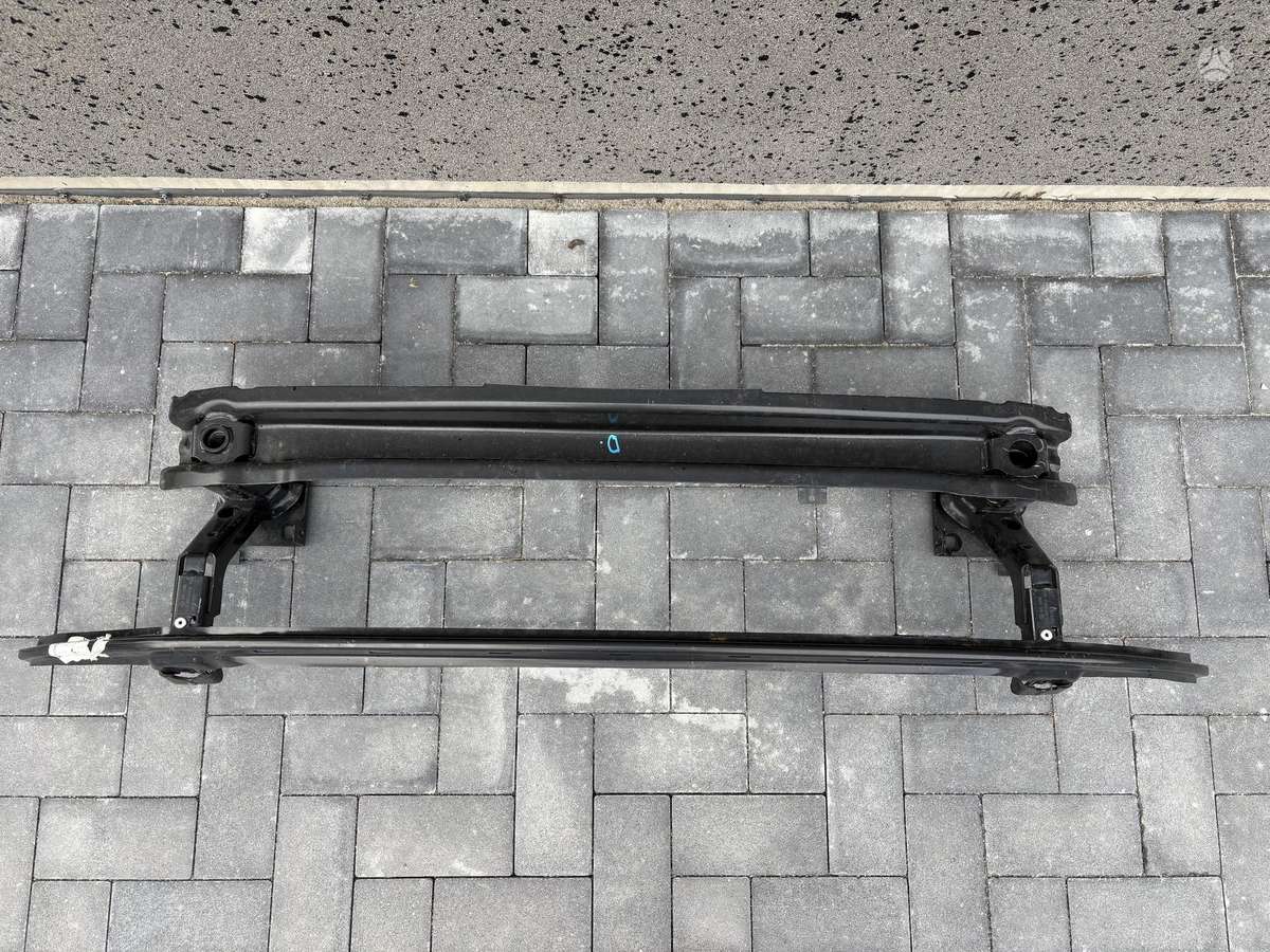 Volkswagen Golf kėbulo dalys