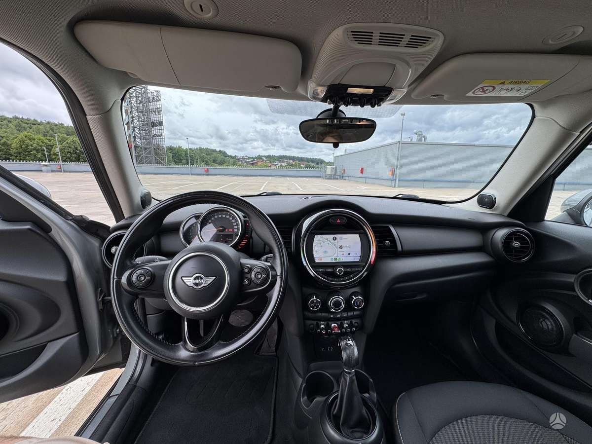 Mini Cooper, 1.2 l., hatchback