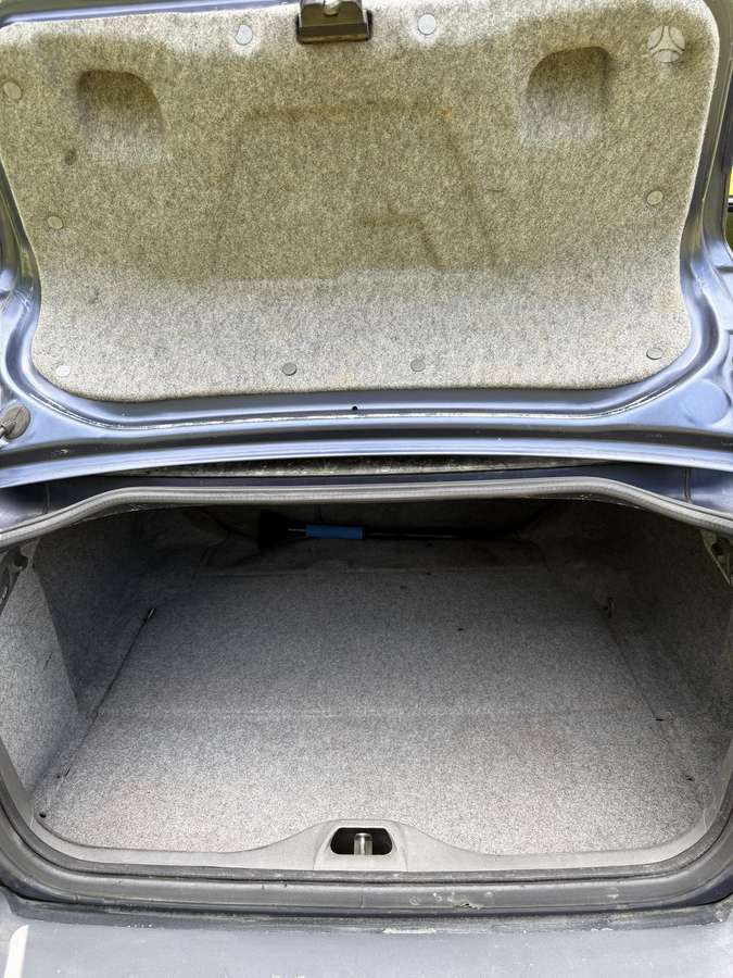 Volvo S60, 2.4 l., Седан