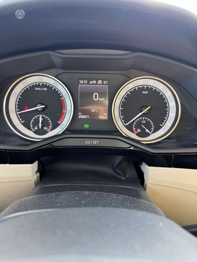 Škoda Superb - 5