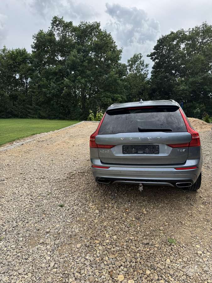 Volvo XC60 - 2