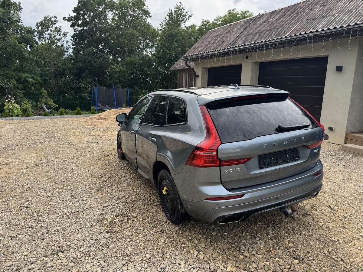 Volvo XC60 - 4