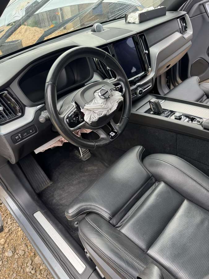 Volvo XC60 - 8