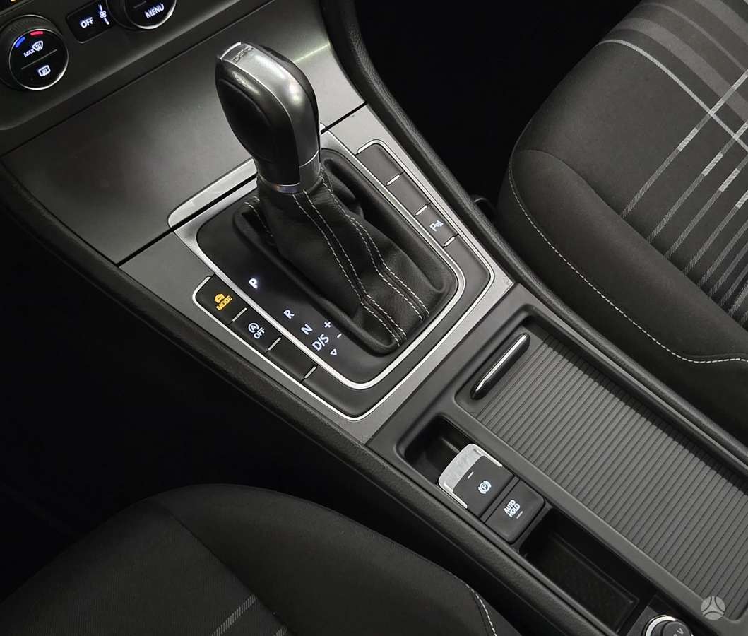 Volkswagen Golf, 1.6 l., Универсал