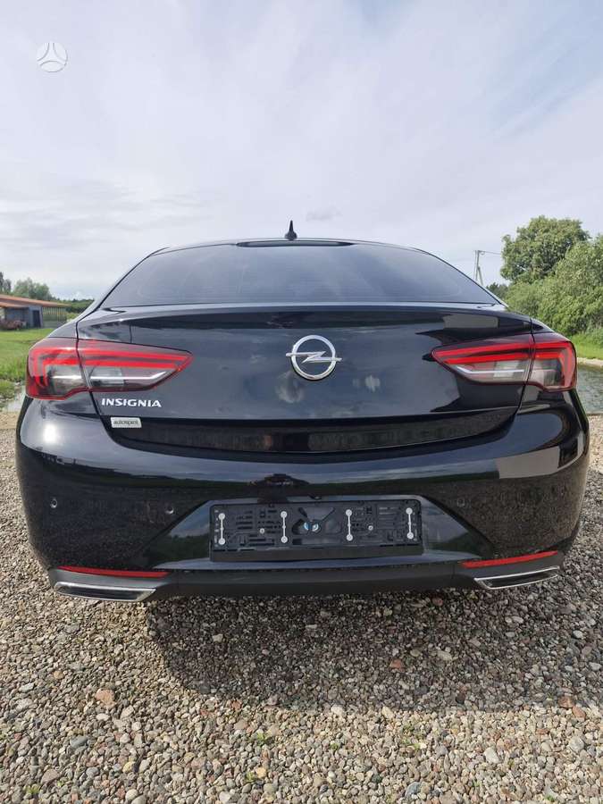 Opel Insignia, 2.0 l., hatchback