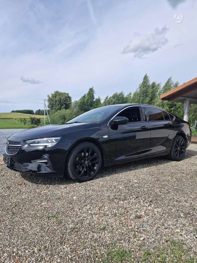 Opel Insignia, 2.0 l., Хэтчбек