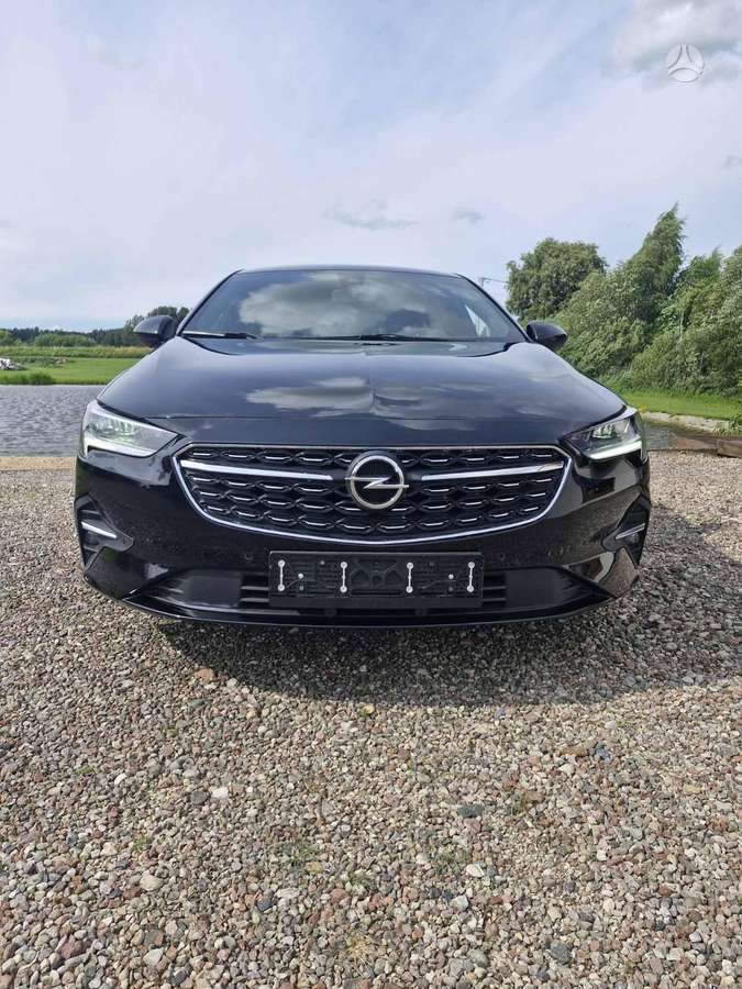 Opel Insignia, 2.0 l., Хэтчбек