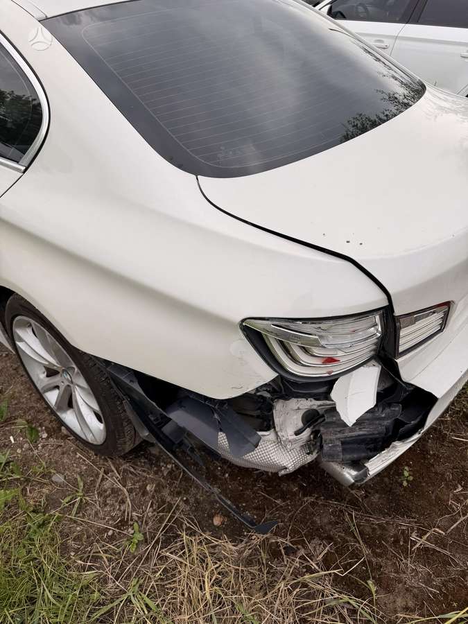 BMW 535, 3.0 l., Седан