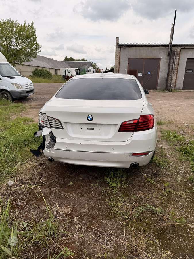 BMW 535, 3.0 l., Седан