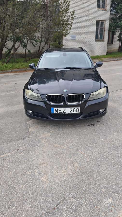 BMW 320, 2.0 l., wagon