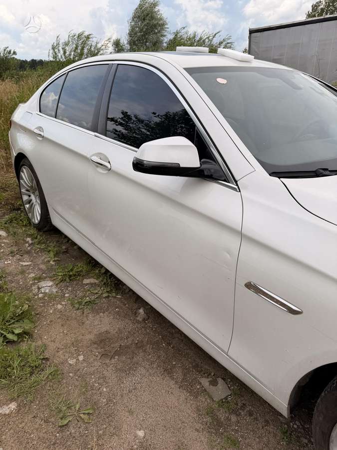 BMW 535, 3.0 l., Седан
