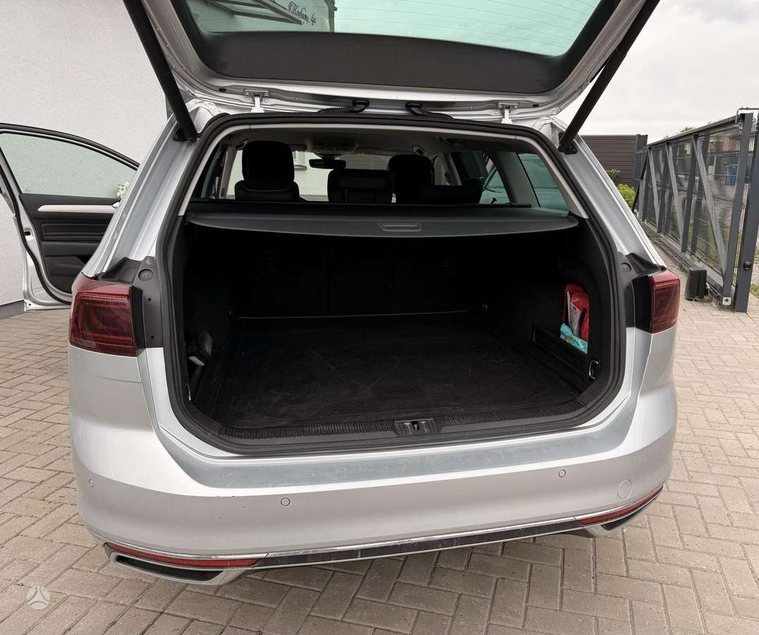 Volkswagen Passat, 2.0 l., Универсал