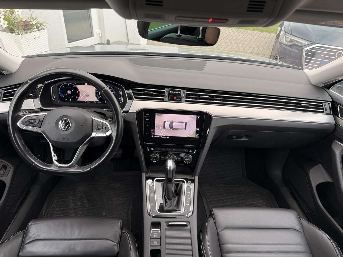 Volkswagen Passat, 2.0 l., Универсал