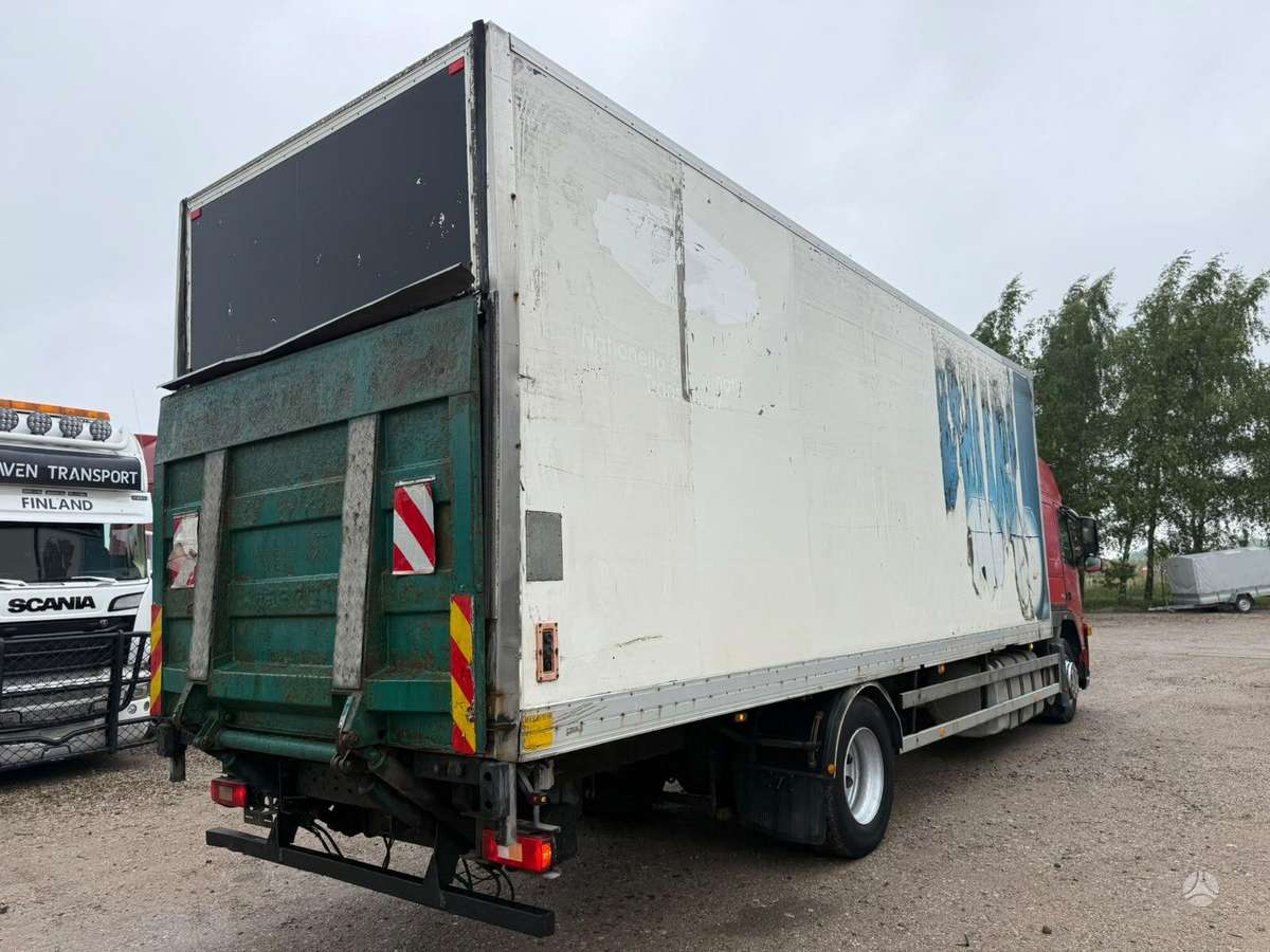 Volvo FM9 300, isothermal trucks