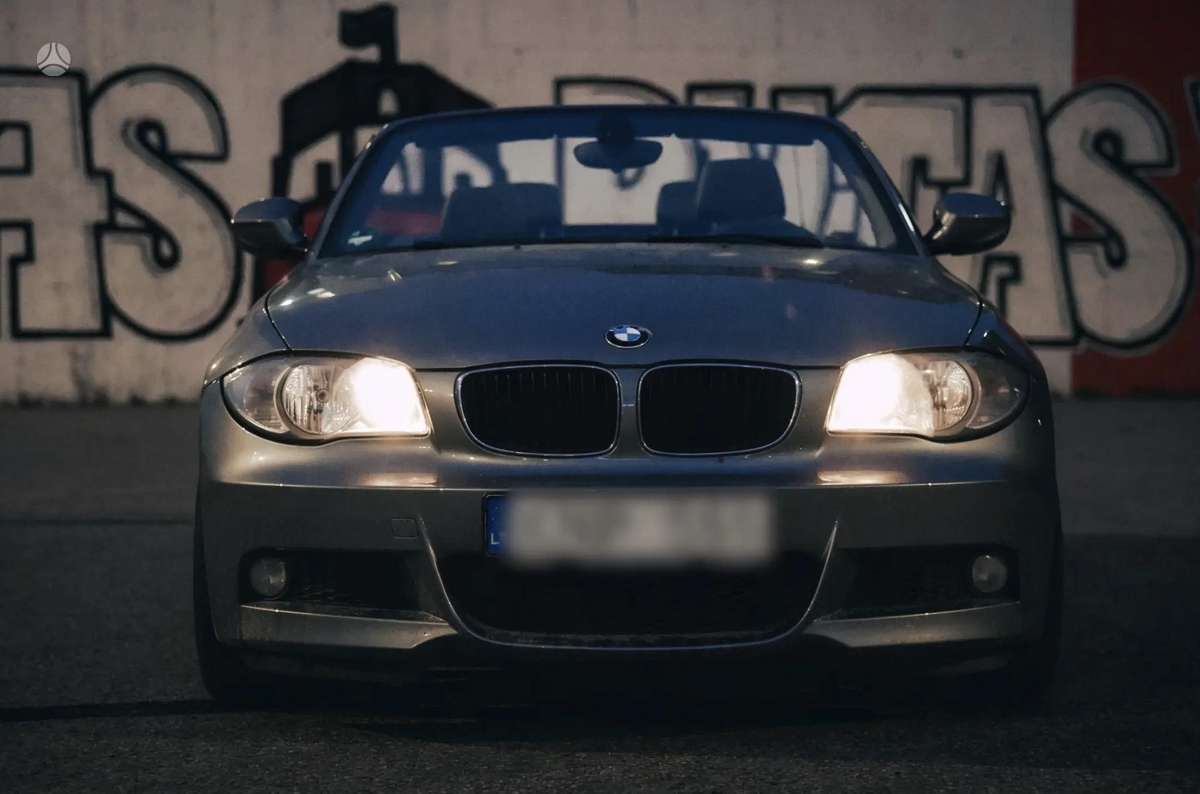 BMW 118, 2.0 l., Кабриолет