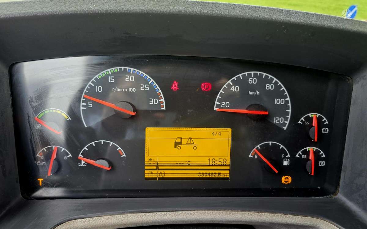 Volvo FL240, kietašoniai
