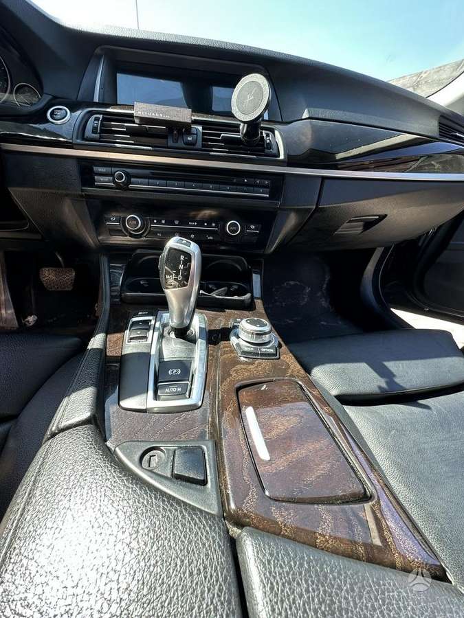 BMW 535, 3.0 l., Седан