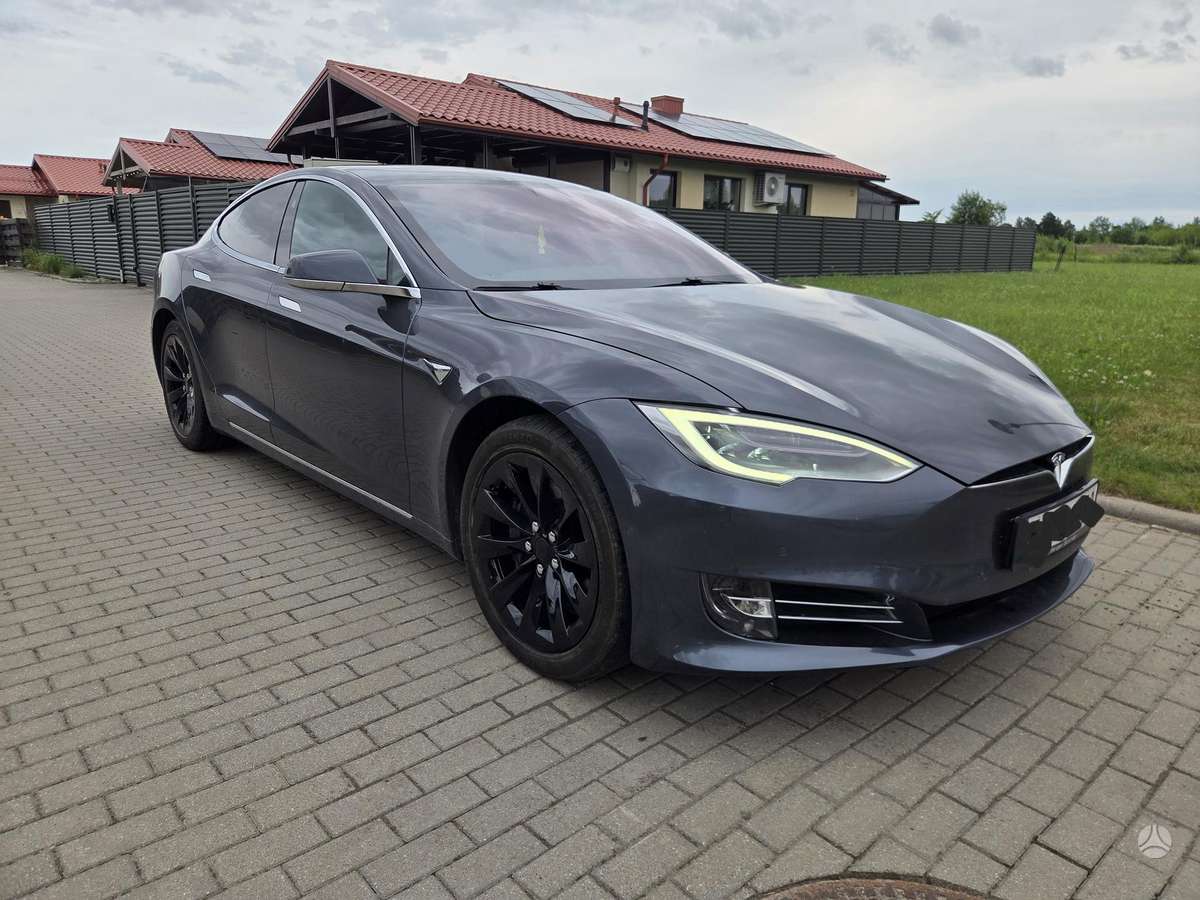 Tesla Model S, 75 кВт·ч, Хэтчбек