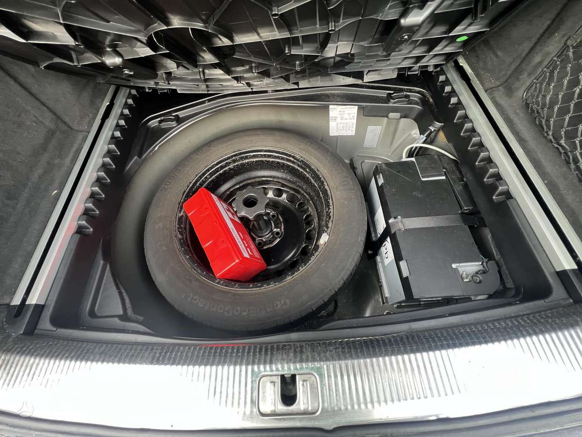 Audi A6, 2.0 l., Универсал