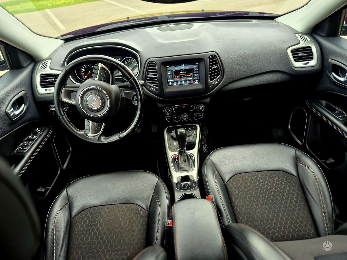 Jeep Compass, 2.4 l., Внедорожник / Кроссовер