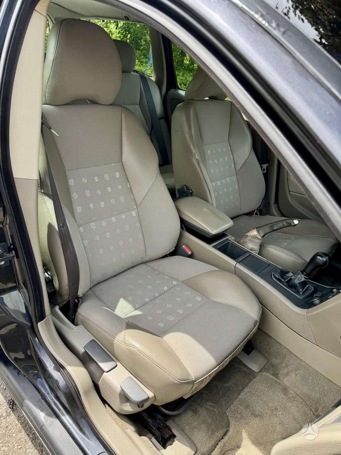 Volvo V70, 2.4 l., Универсал