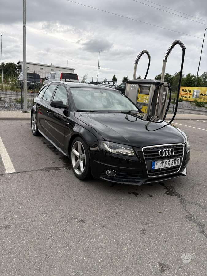 Audi A4, 2.0 l., Универсал