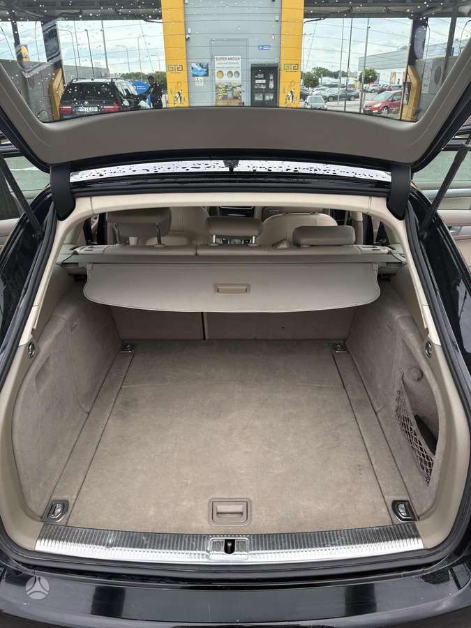 Audi A4, 2.0 l., Универсал