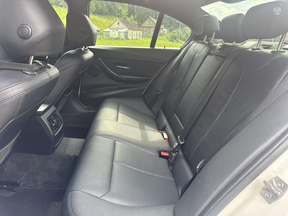 BMW 320, 2.0 l., Седан