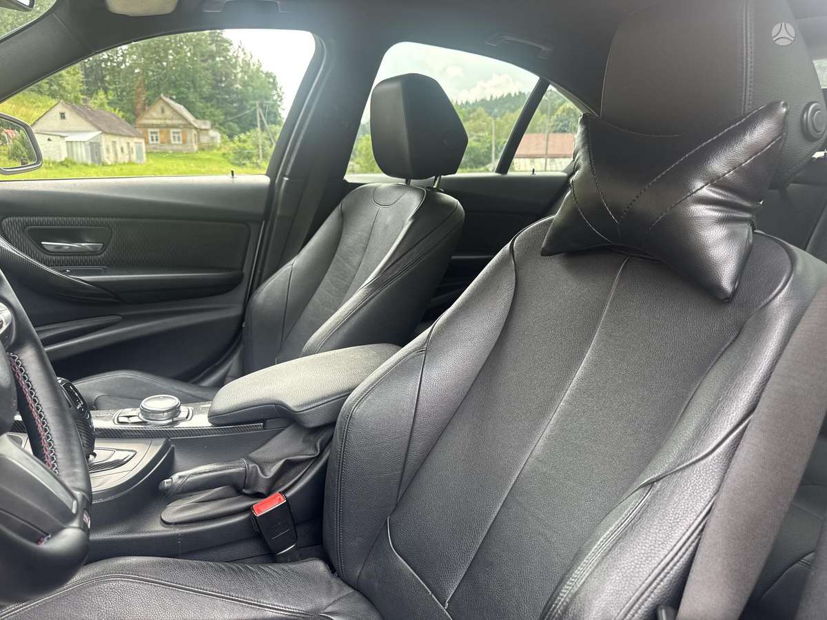 BMW 320, 2.0 l., Седан