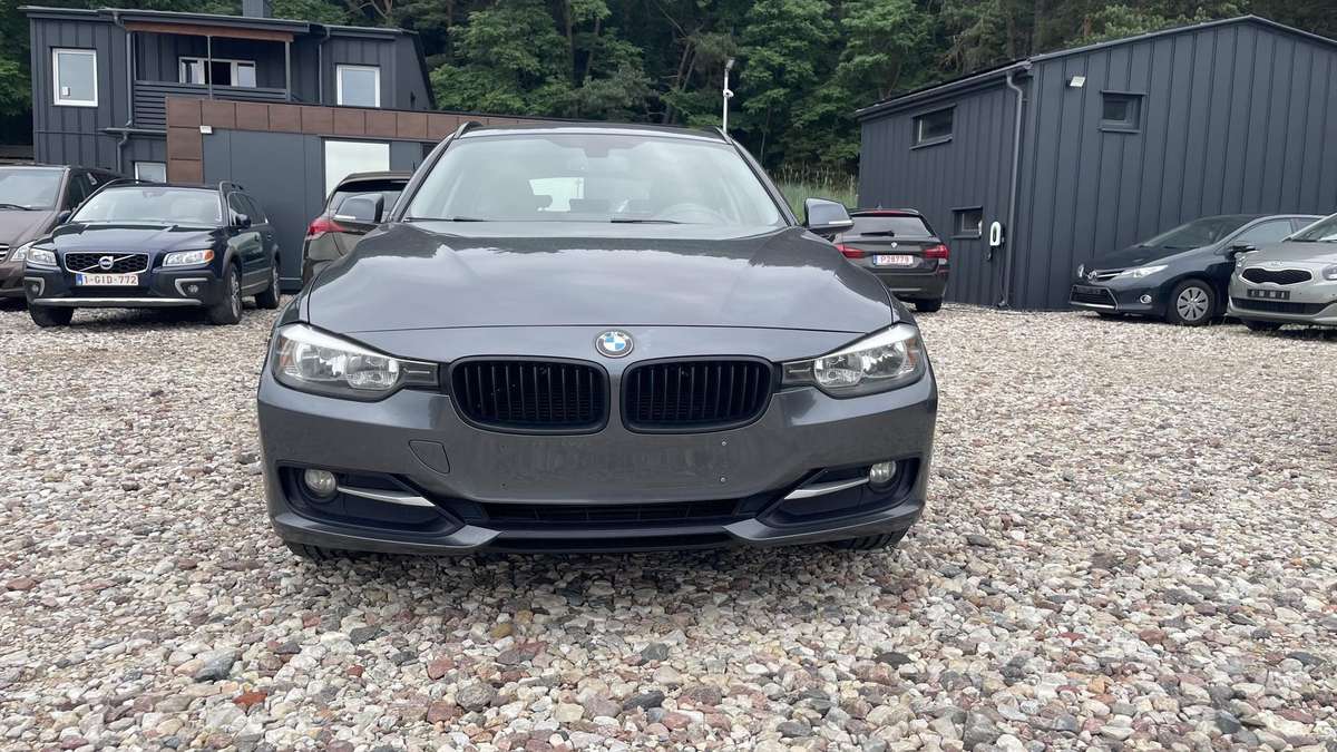 BMW 320, 2.0 l., universalas