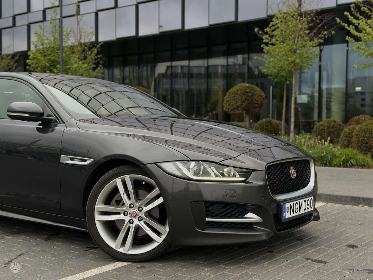 Jaguar XE, 2.0 l., Седан