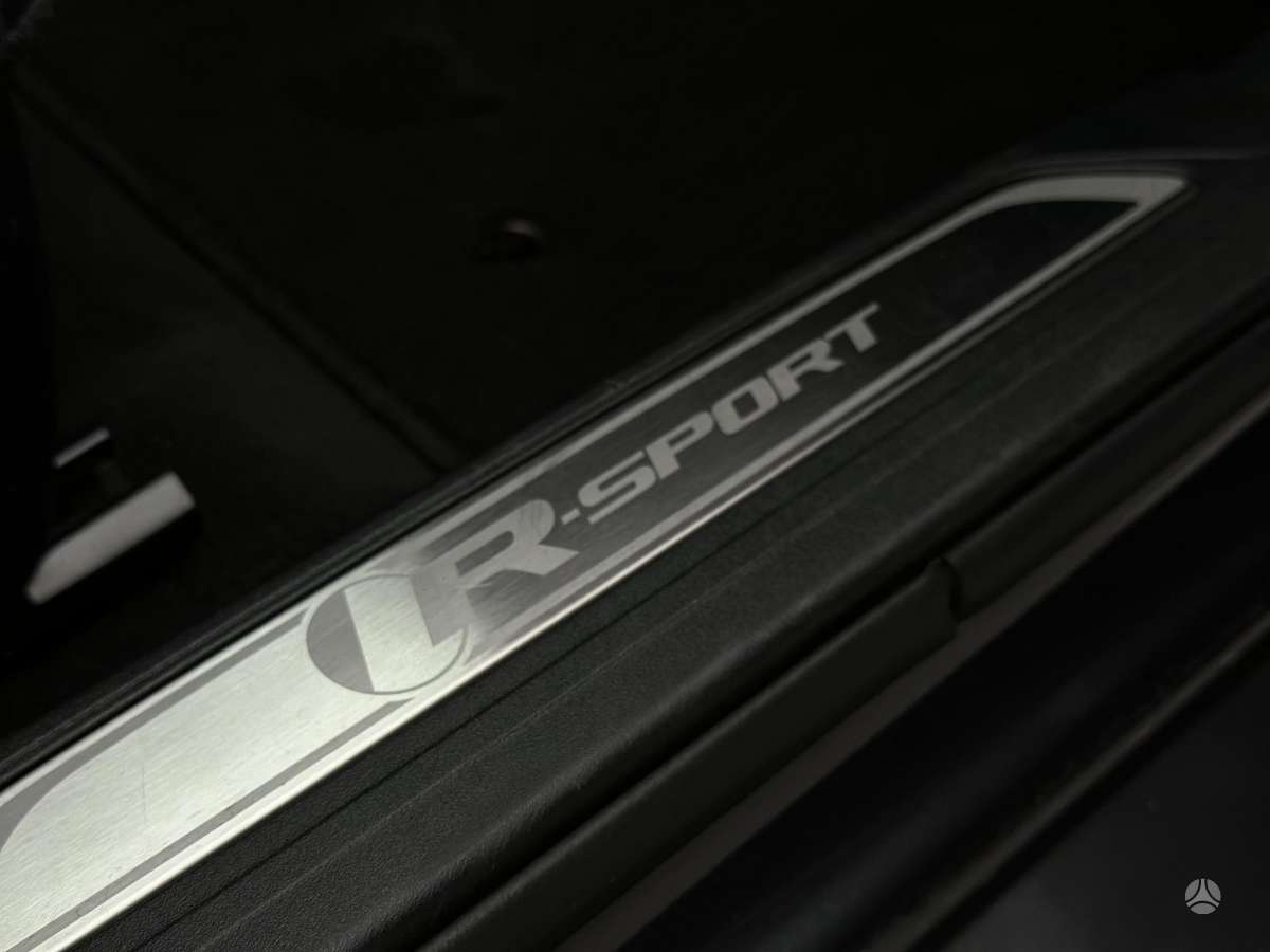 Jaguar XE, 2.0 l., Седан