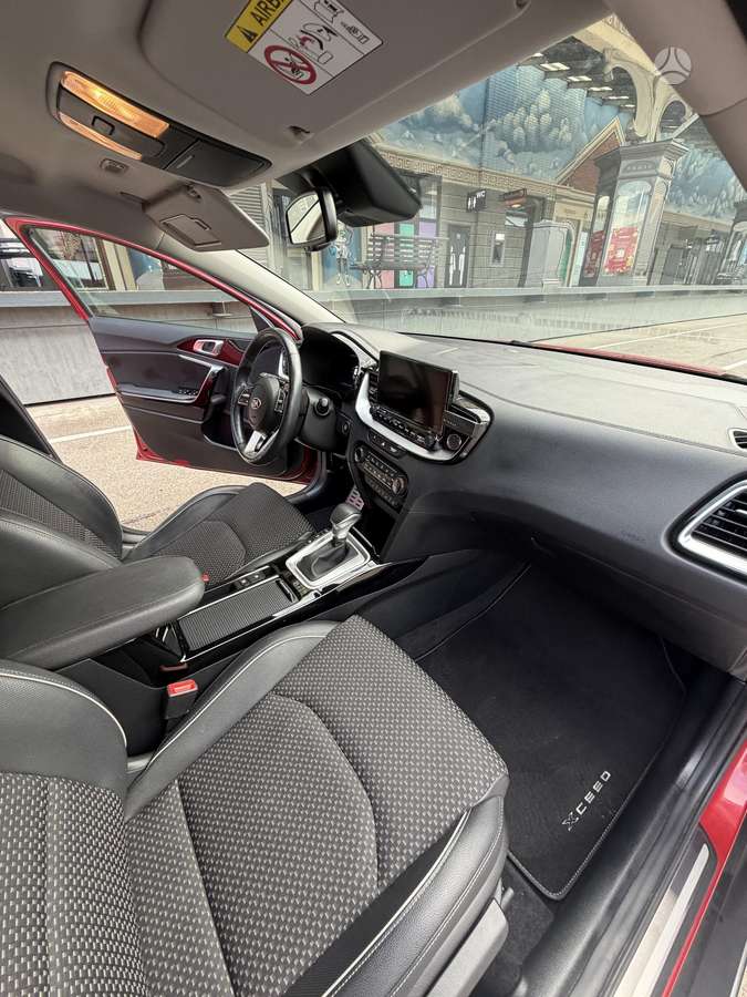 Kia XCeed, 1.5 l., Хэтчбек