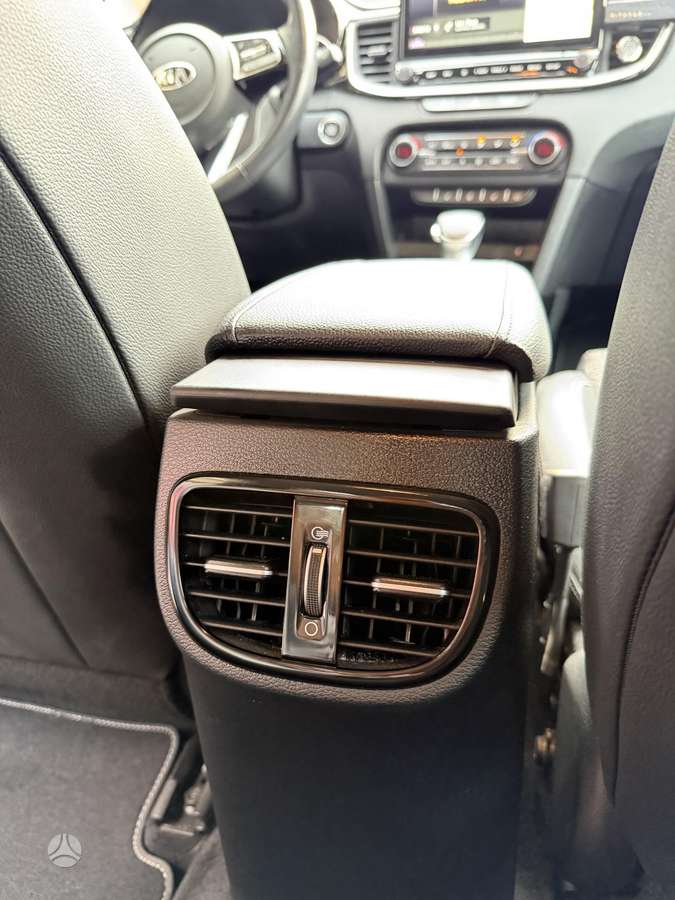 Kia XCeed, 1.5 l., Хэтчбек