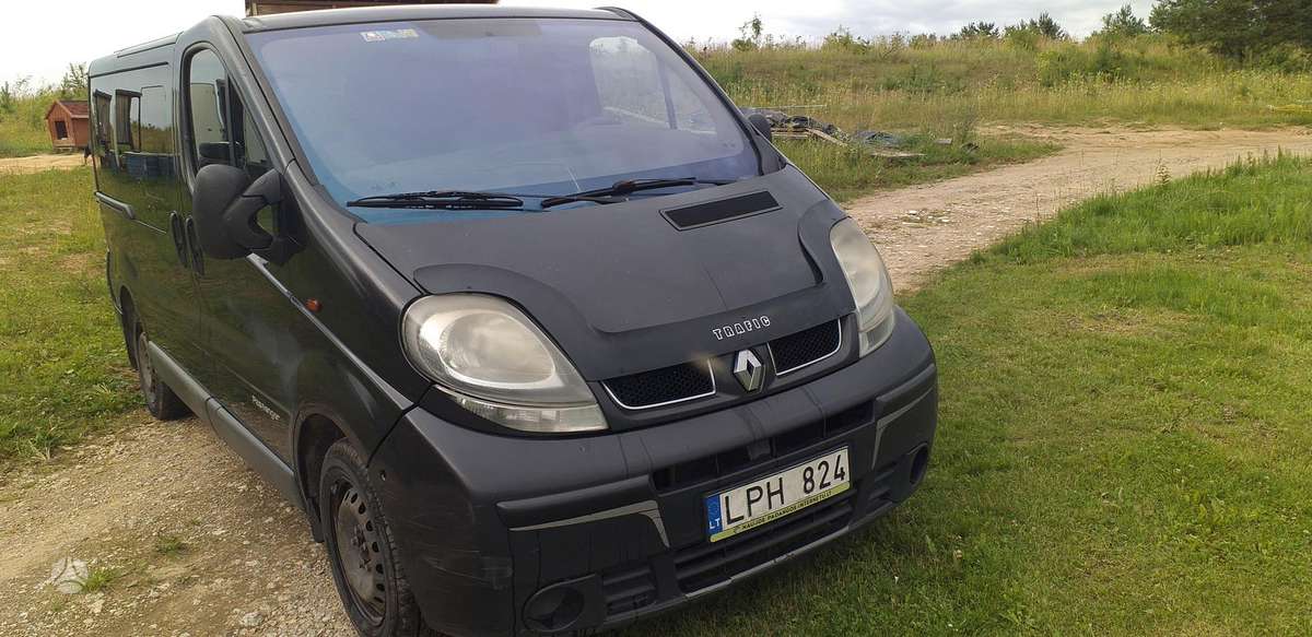 Renault Trafic - 1